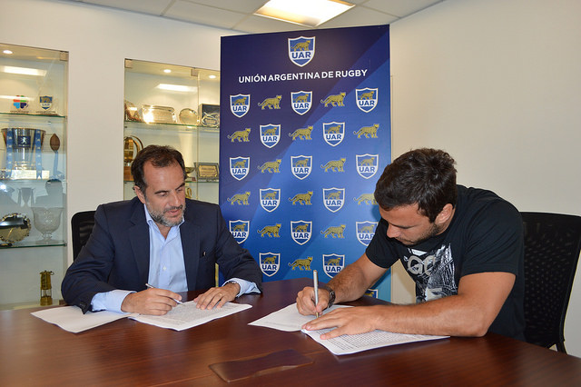 Landajo firma