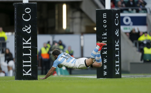 Try Moyano Baas